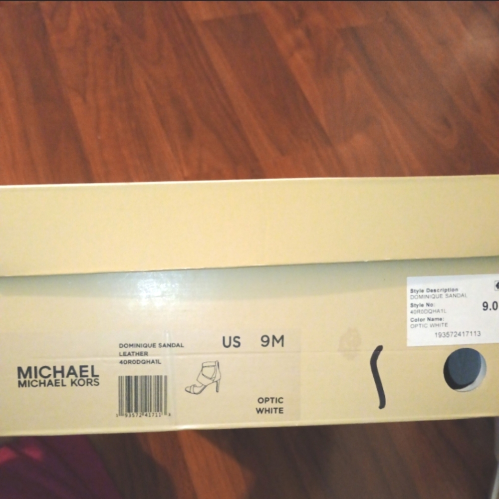 Women's Michael Kors Heels Size 9 - Picture 7 of 7